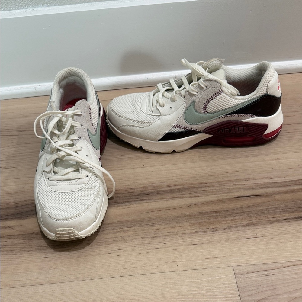 Nike Air Max Sneakers